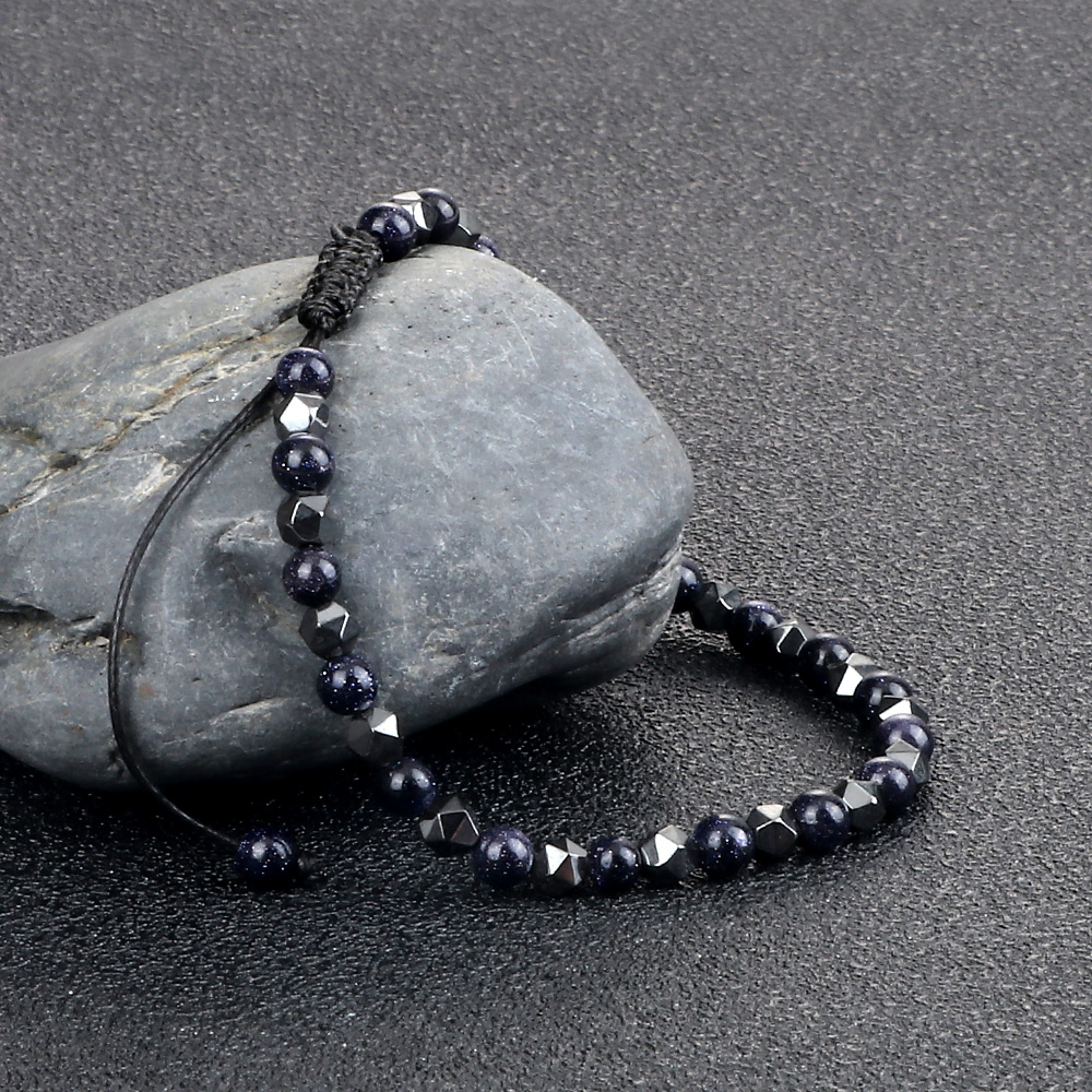 Minimalism Hematite Bracelet I - Coordinates Bracelet recensie en prijs