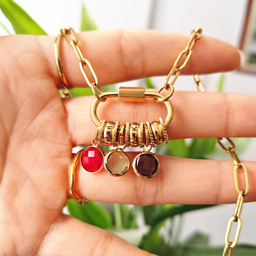 Custom Carabiner Name Charm Ne - Birth Flower Necklace recensie en prijs