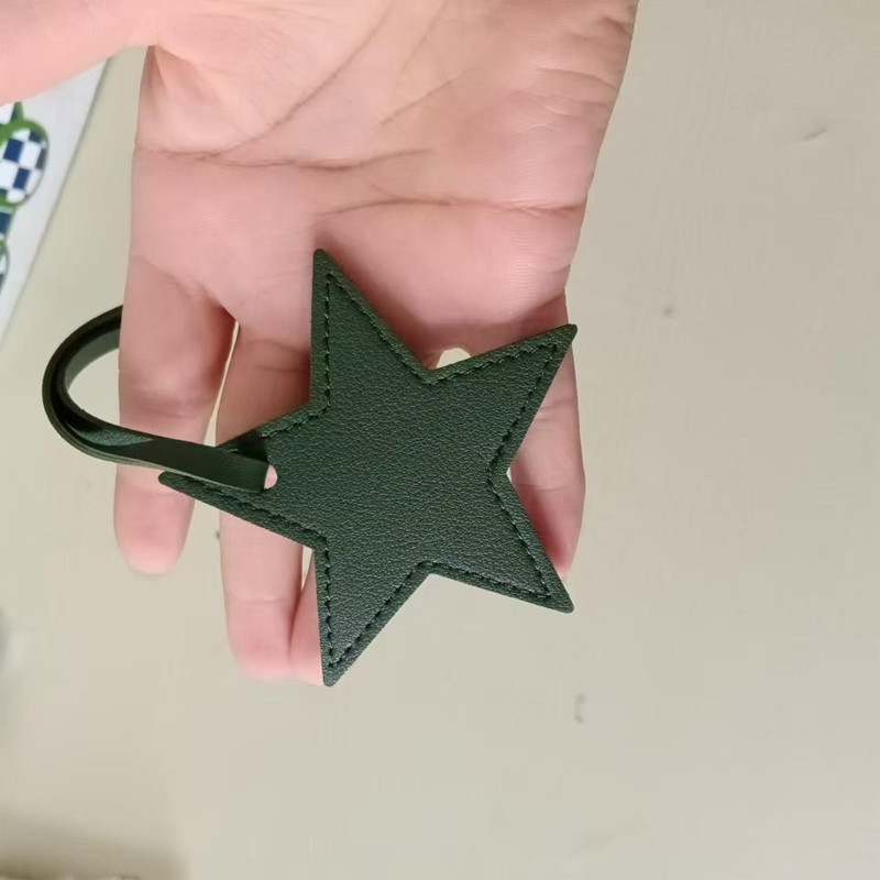 Free initials five pointed sta - Monogram Keychain Leather recensie en prijs
